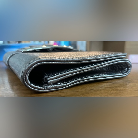 Michael Kors Gunmetal Clutch Purse Sutton Leather RARE Excellent Condition - Picture 9 of 10